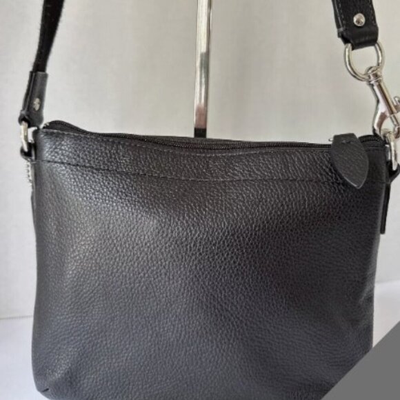 COACH Penelope 49170 Turnlock
Black Pebble Leather Crossbody circa 2024. - Picture 3 of 9